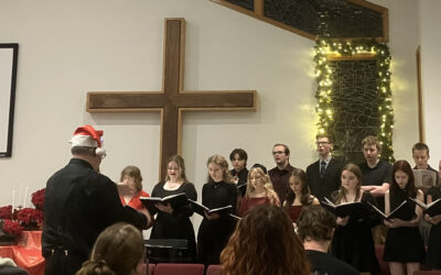 Choir and Band Spread Holiday Cheer